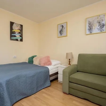 Apartment Cozy Anielewicza Wola By Renters *
