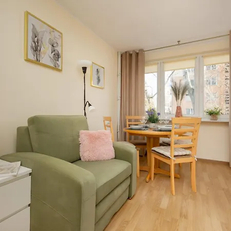 Apartment Cozy Anielewicza Wola By Renters
